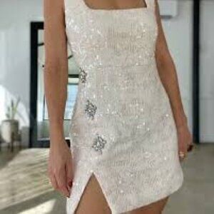 Stunning White Sequin Dress Size M   **NWT
